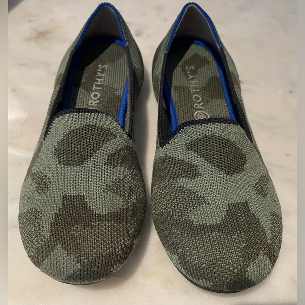 Rothy's Girls flats size 1